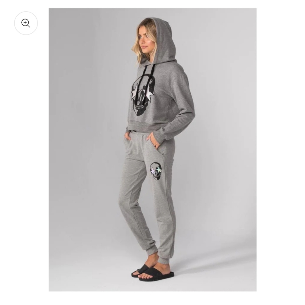 CHRLDR Skull Star Sweatshirt Sweatpants Sweatshirt Size S Sweats M